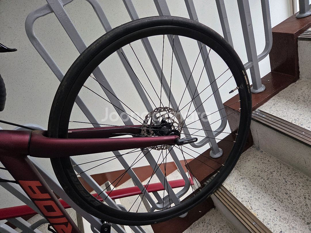 23년식 메리다 스컬트라 400 M/L 54사이즈--1