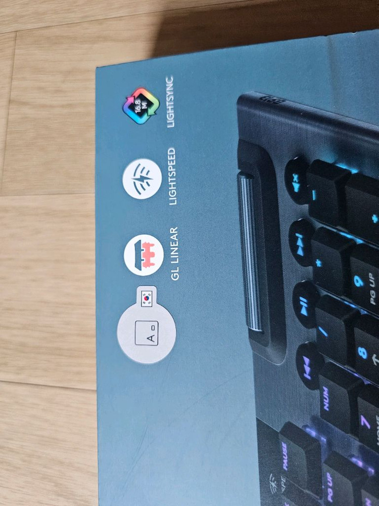 로지텍 G913 리니어 국내정품 미개봉--1