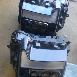 펠리세이드 헤드라이트 전조등 셋트 팝니다