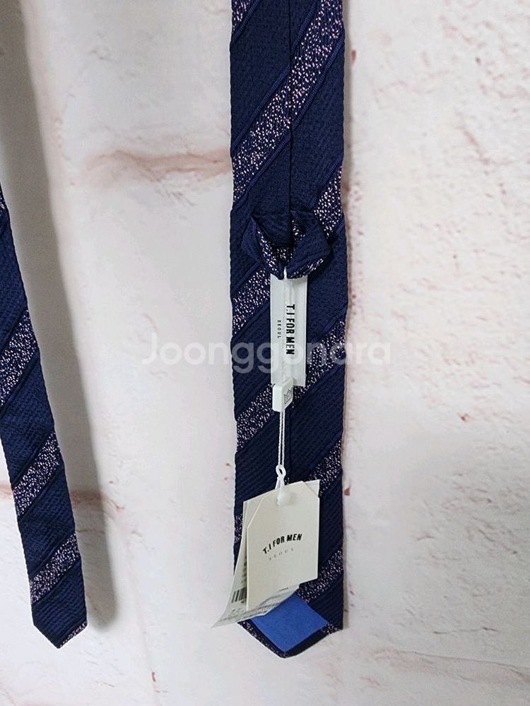 T.I FOR MEN 네이비 색상 넥타이--3