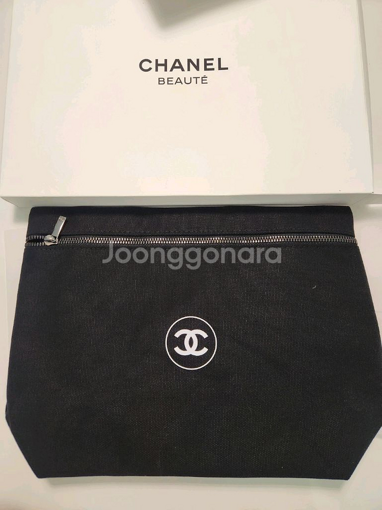 샤넬 뷰티 파우치--0