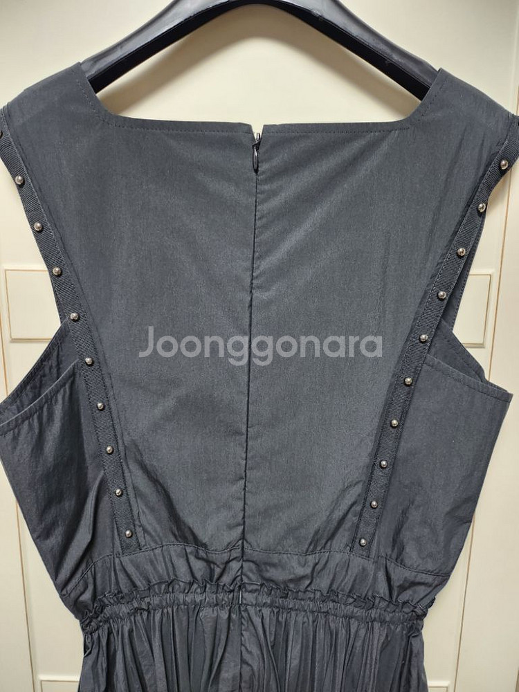 마인 드로우스트링 플리츠 드레스--5