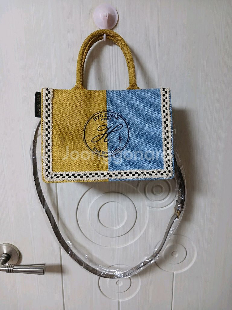 휴젠느 라푸백--0