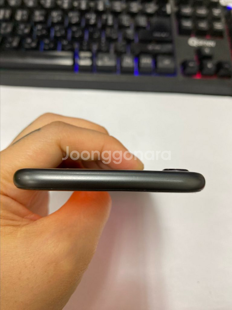 아이폰8 스그 A급 64GB 배터리성능92% 인스타--3