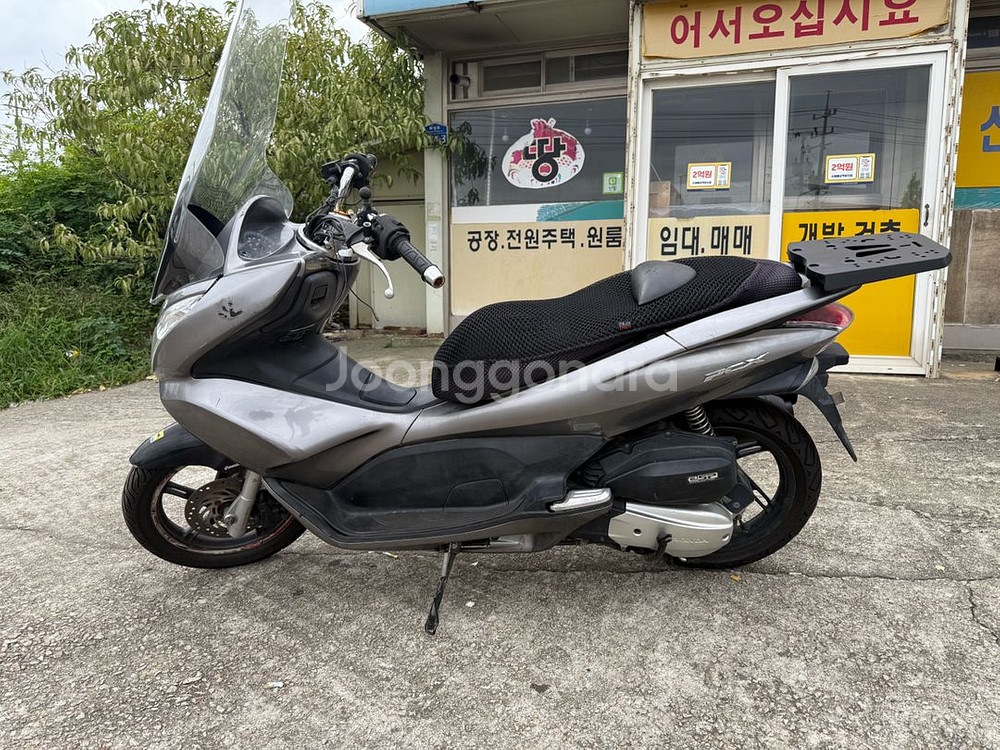 오토바이)혼다 pcx 판매합니다!--0