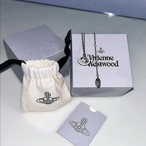 비비안 웨이스트우드 시모네타 펄 팬던트 목걸이