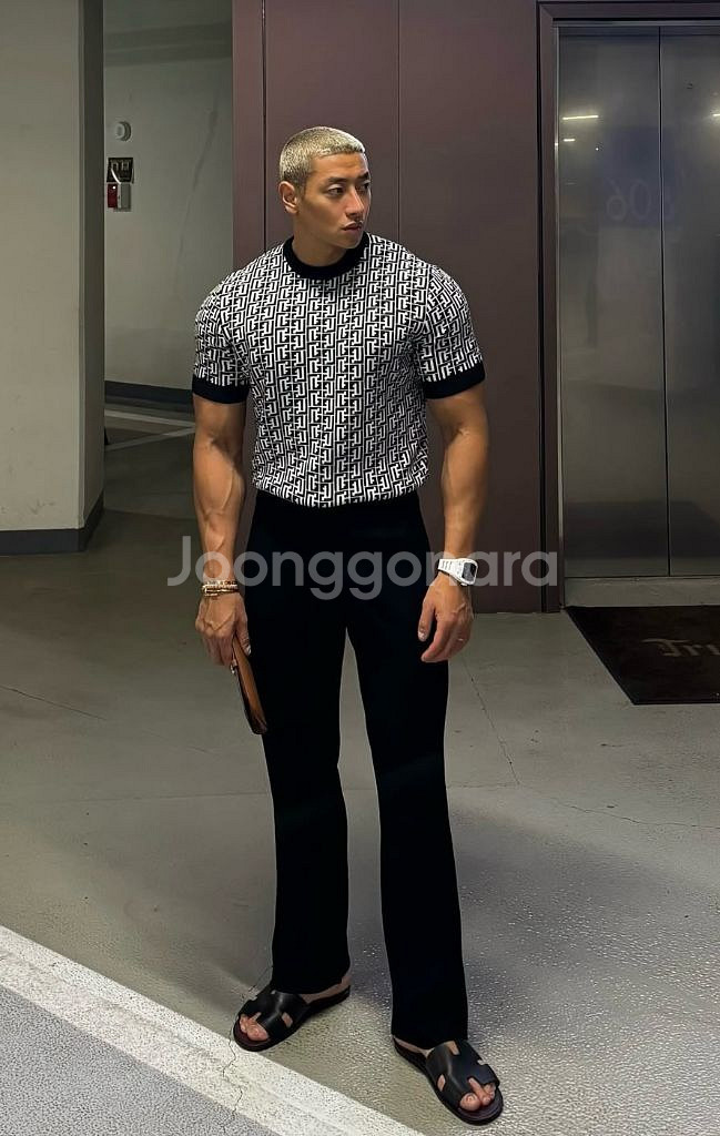 라피나토 자카드 라운드 니트 50--0