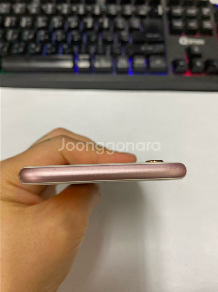 아이폰6S 로즈골드 외관깔끔 64GB 감성폰--3