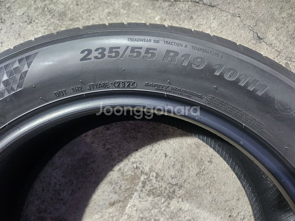 HP71EV(흡음재) 235 55 19 중고타이어--2
