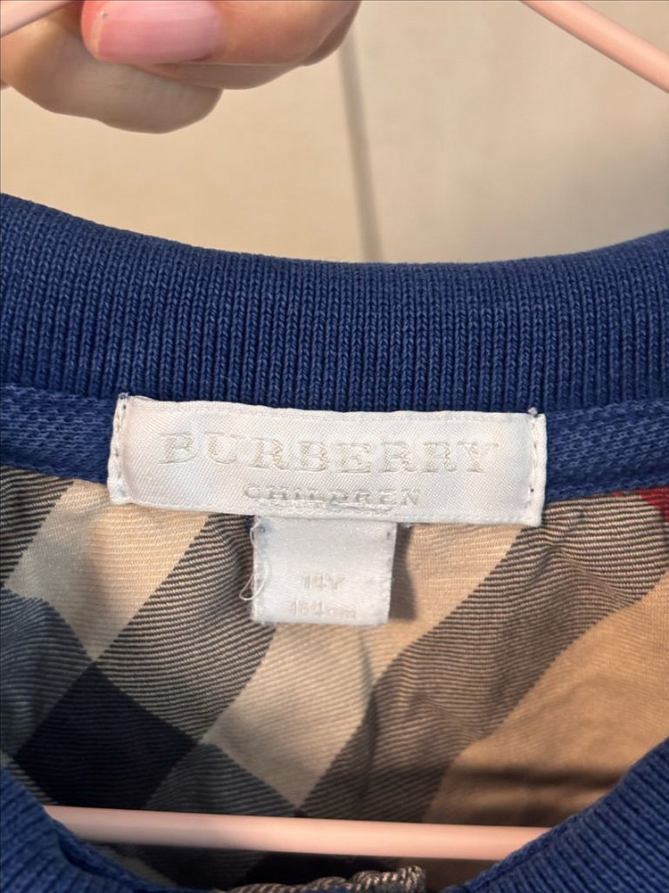 버버리 카라티 14y--2