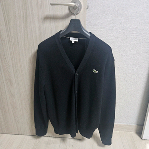 라코스테 링스 가디건 블랙 L 팝니다