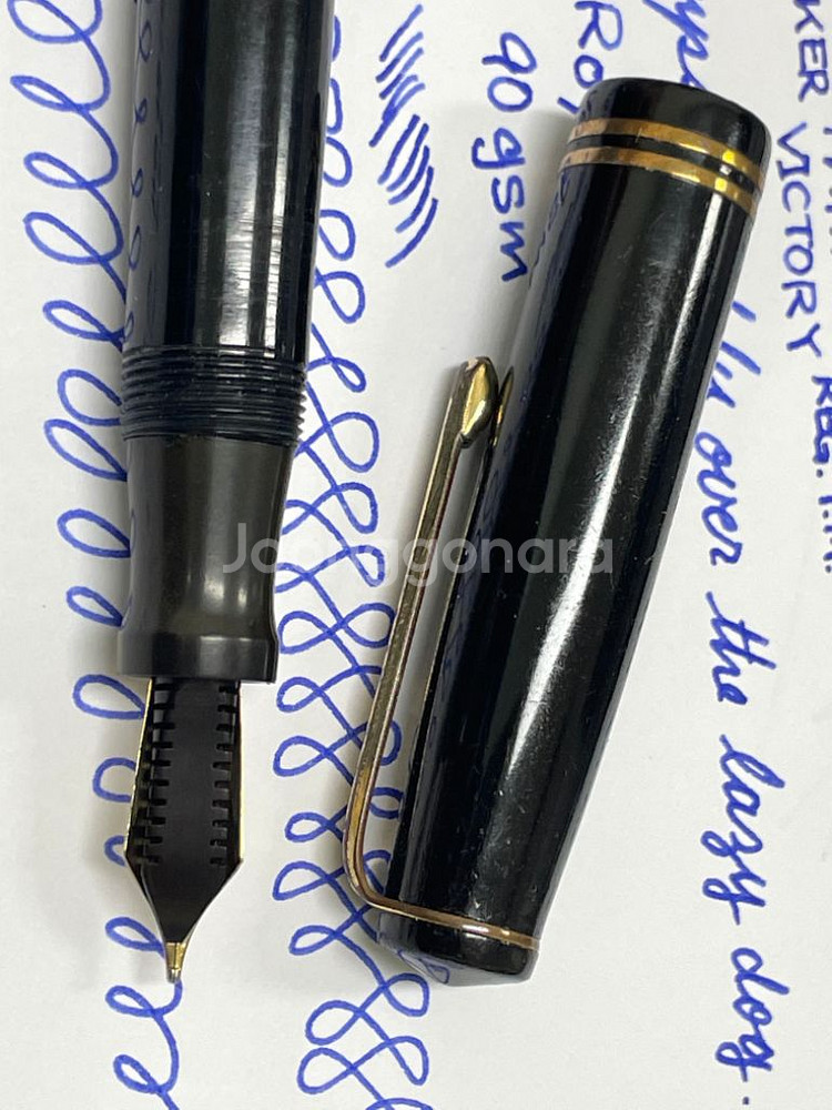 파카 만년필 빅토리 IV 블랙 14K F닙--6