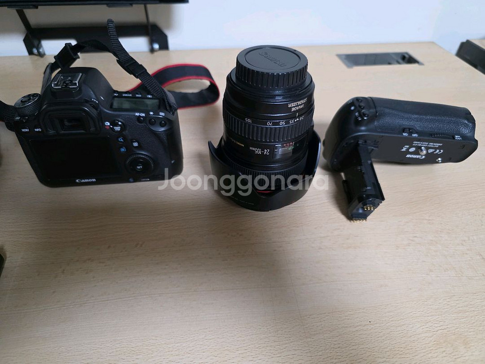 Canon 6D & Canon EF 24-105--0