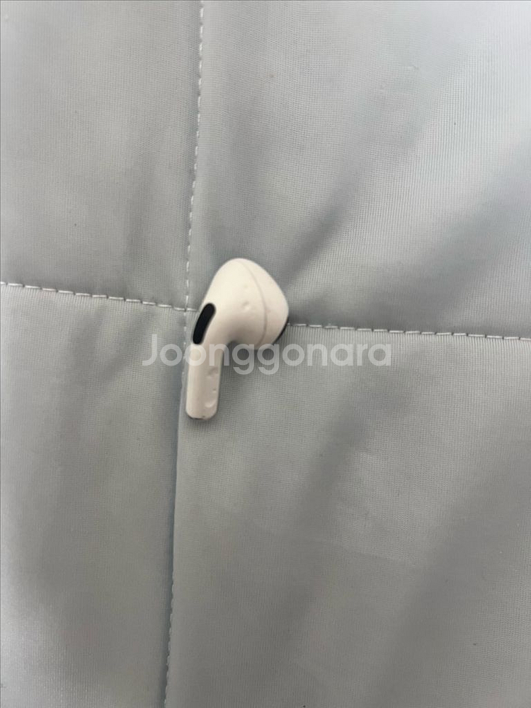 에어팟 프로1 오른쪽 팔아요(택포)--2