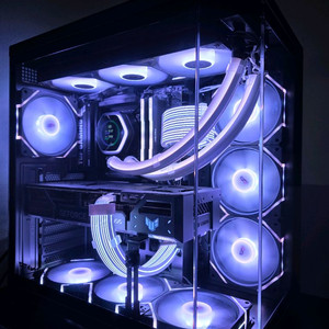 ASUS TUF Gaming RTX 5070 팝니다