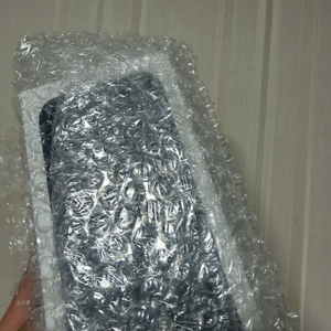 아이폰16 미개봉 팝니다.