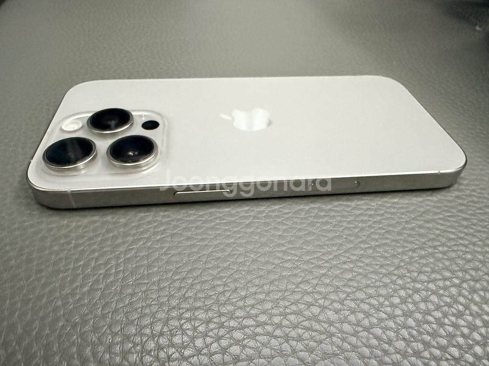 아이폰16프로 256gb 무음 홍콩 판매--4