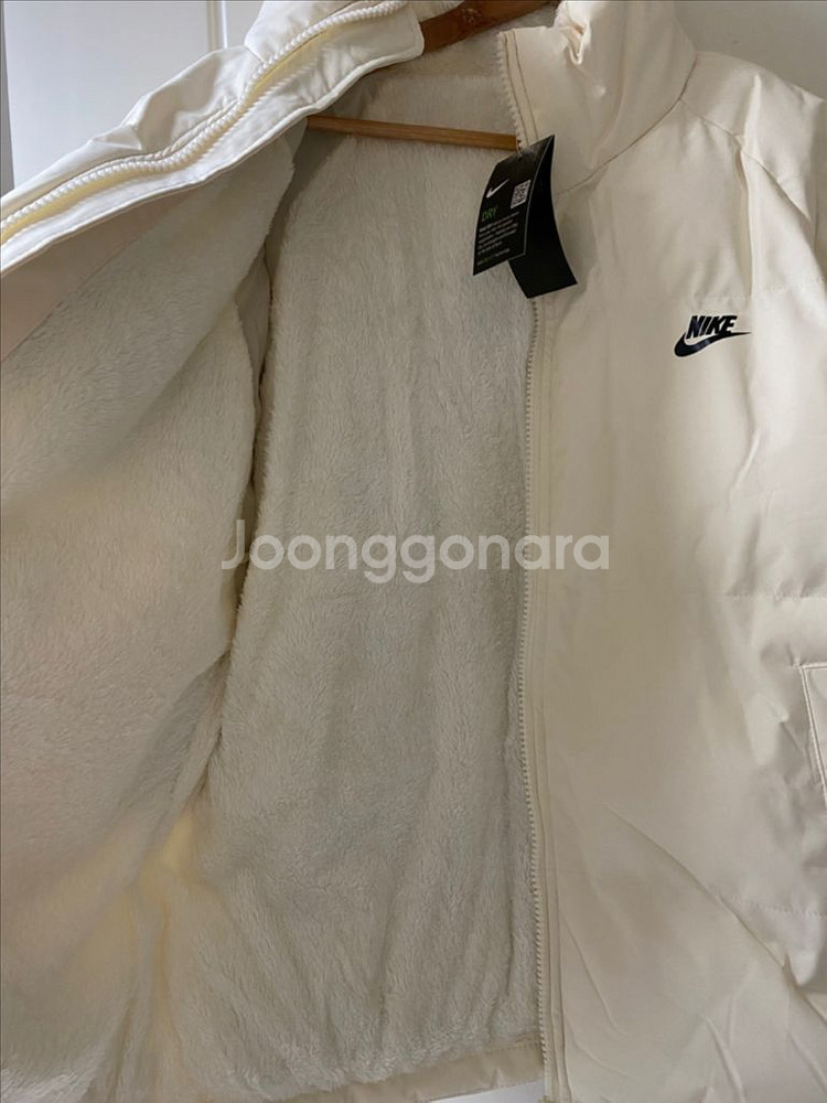 나이키 NIKE 아이보리 패딩--2