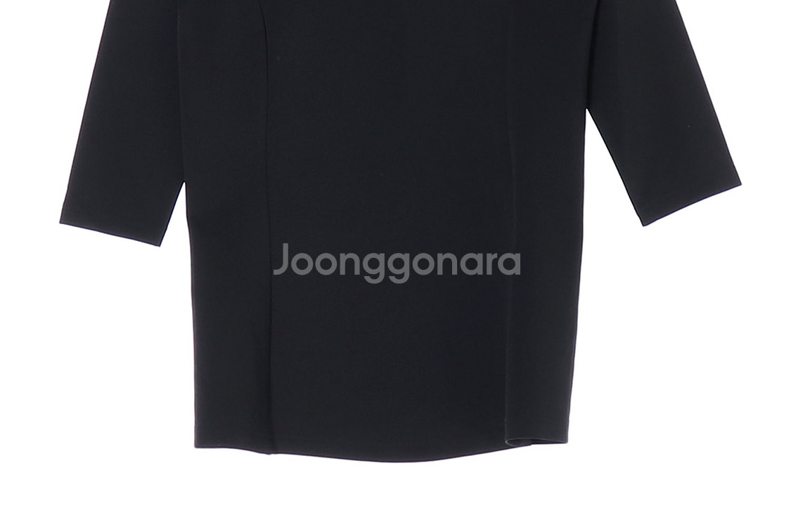 [XS]아디다스 블랙 중앙 삼선 로고 기능성 티셔츠--2