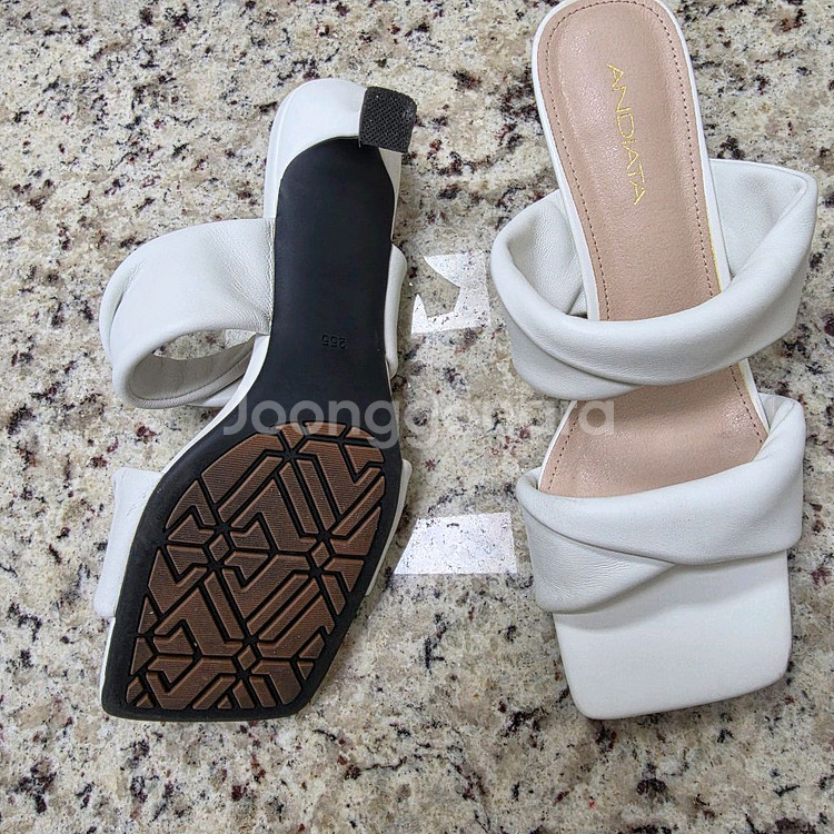 ANDIATA 브랜드의 힐 샌들 255--2