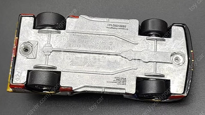 1:64 조니라이트닝 머스탱 코브라2 모노폴리 레어템--6