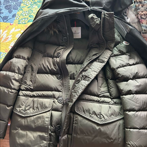 몽클레어 클루니 size 2