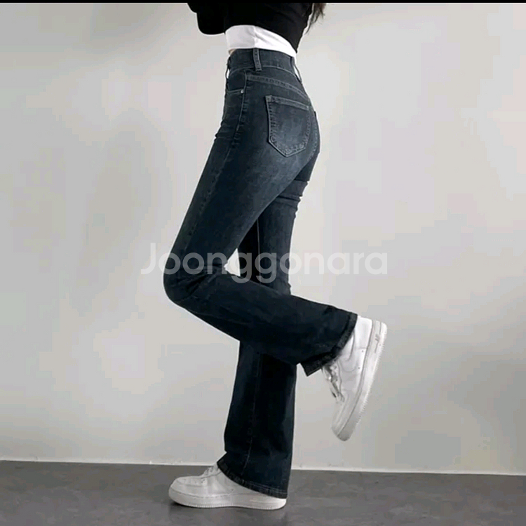 부츠컷 데님--1
