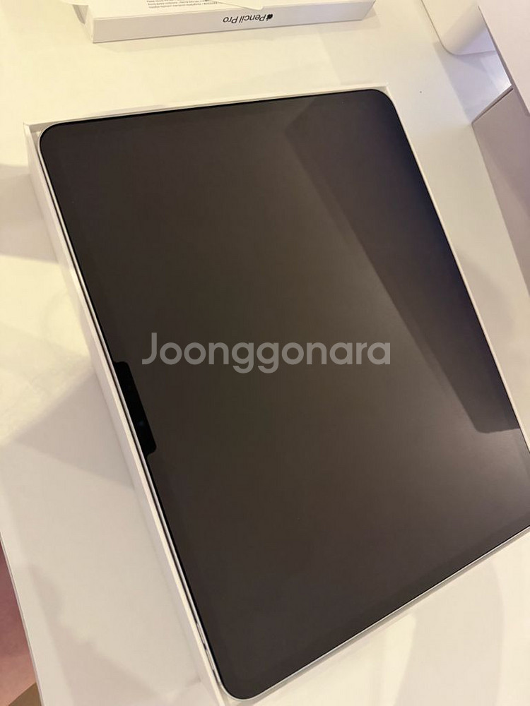 새상품급> 아이패드프로 13 m4 256기가 와이파이--1