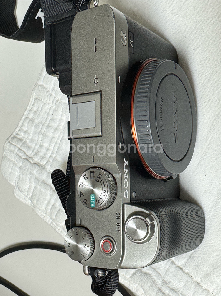 소니 a7C 실버 바디 단품 ILCE-7C--2