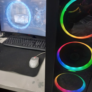 컴퓨터 본체 라이젠7 5700X RTX 3080 10G