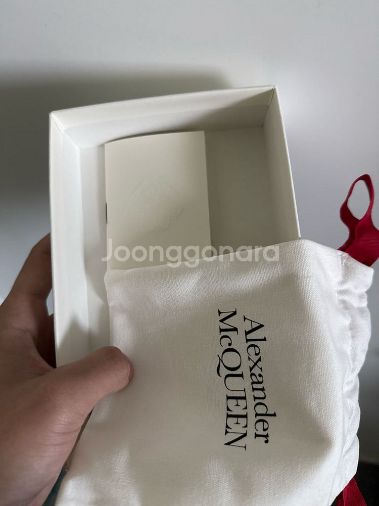 알렉산더 맥퀸 반지갑--4