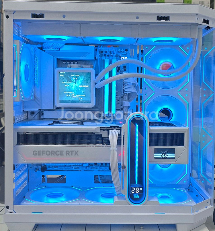 9800x3d, 긱바 마스터 rtx5090 올블랙팝니다--2