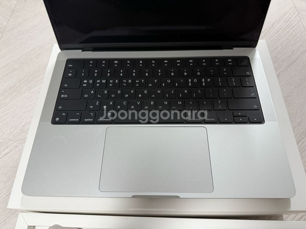 맥북프로 14 m4 16/512 실버--1