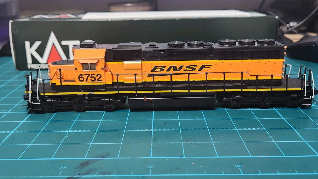 Ho 철도모형 KATO SD40-2 BNSF 이미지