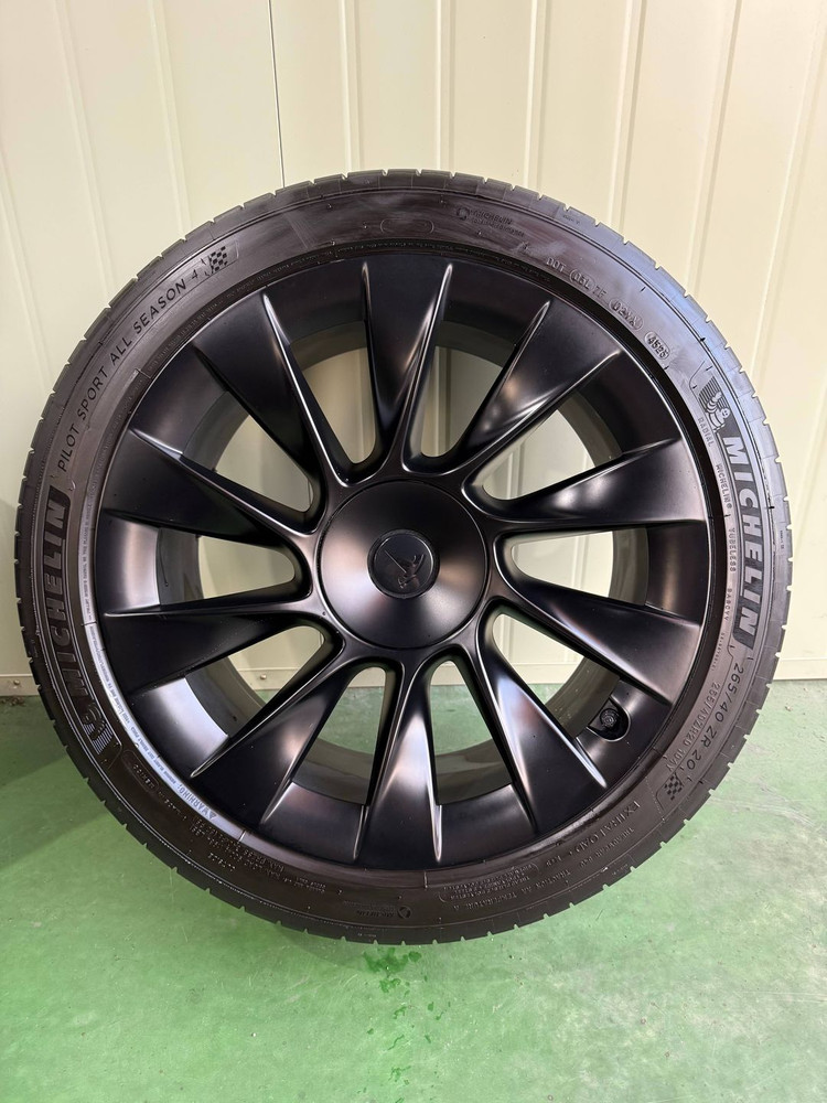 모델Y 인덕션휠 20인치 TPMS PSAS4 이미지