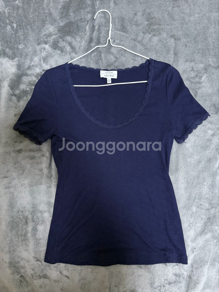 앤아더스토리즈 네이비 반팔 티셔츠 정품--0