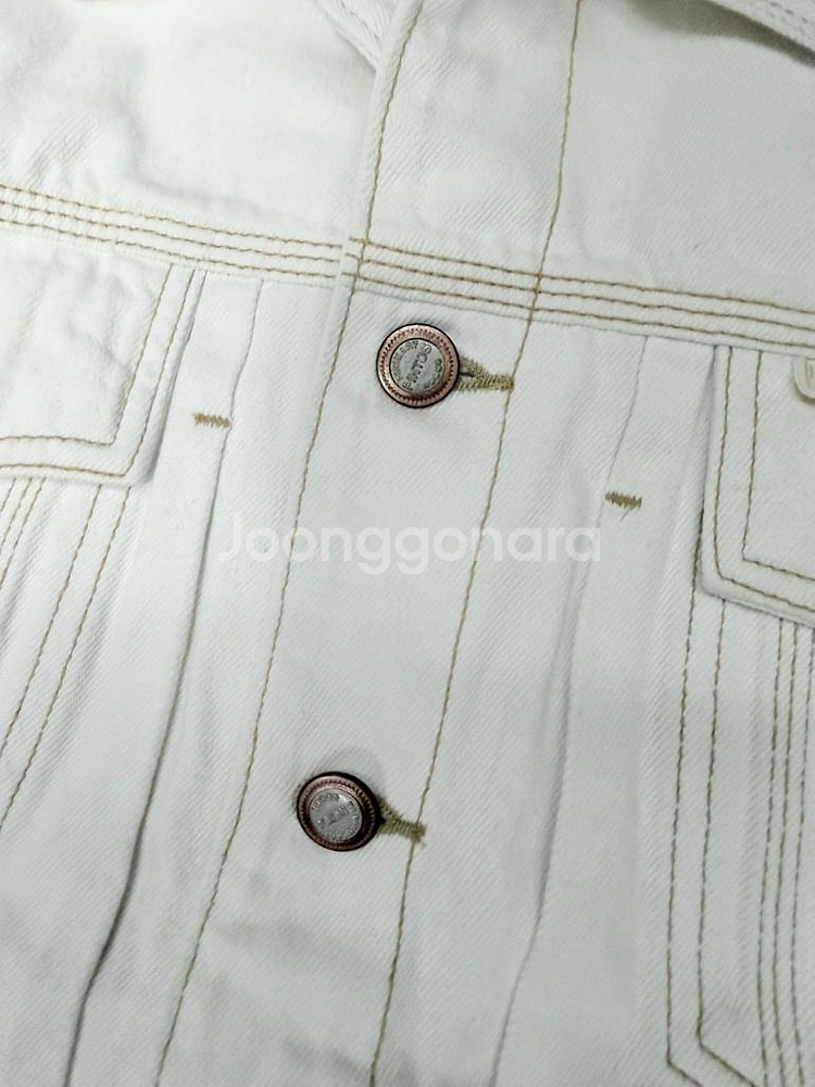 핀토스 클래식핏 화이트 데님자켓 90--3