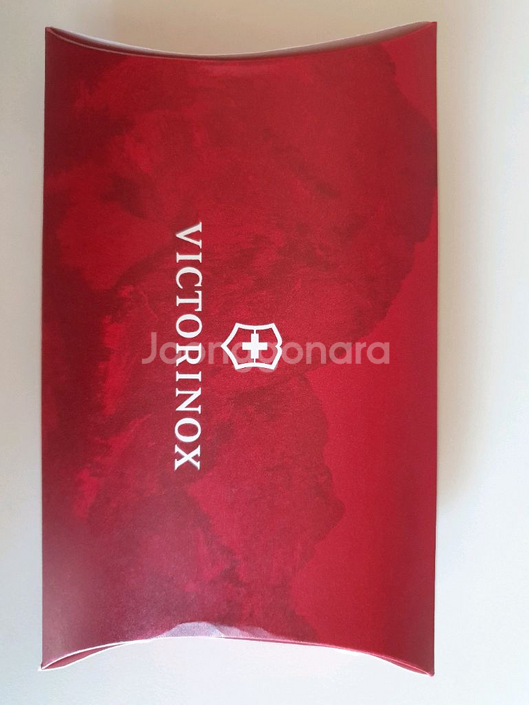 빅토리녹스 레인저그립74 신품 팝니다미사용 신품--9