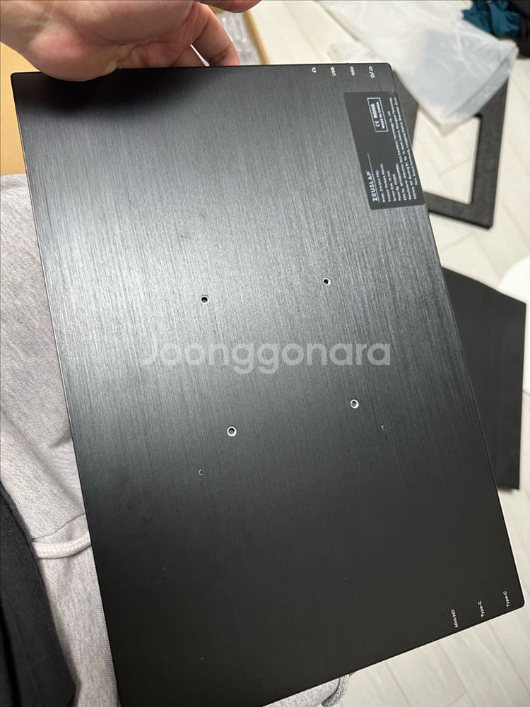 제우스랩 Z16 PRO MAX (휴대용 포터블모니터)--1