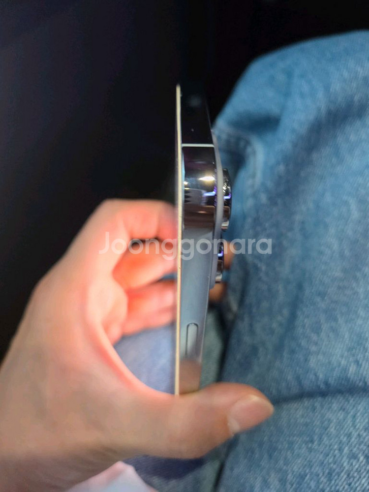 아이폰 14 Pro 256GB 실버 색상 판매합니다.--3