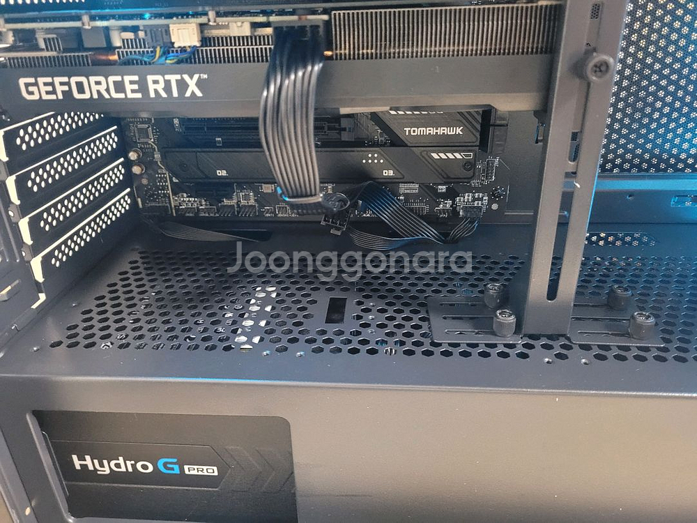 인텔 13700K 32G RTX3060TI 신품급 본체--2