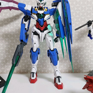 MG 더블오 퀀터 건담