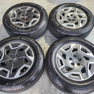 임판 싼타페 하이브리드 17인치 휠타이어 235 65