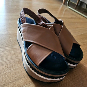 가보시 통굽 힐 샌들 240