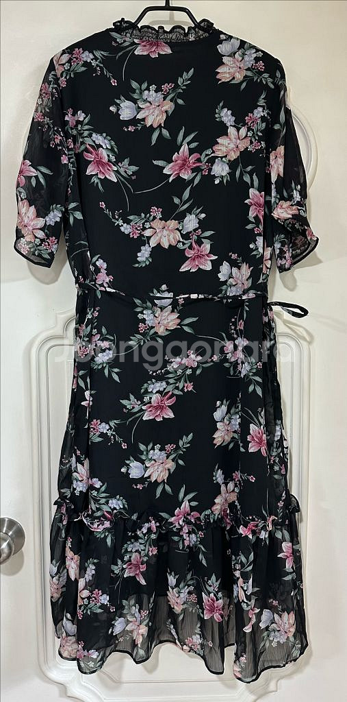 블랙 플라워 롱 원피스--1