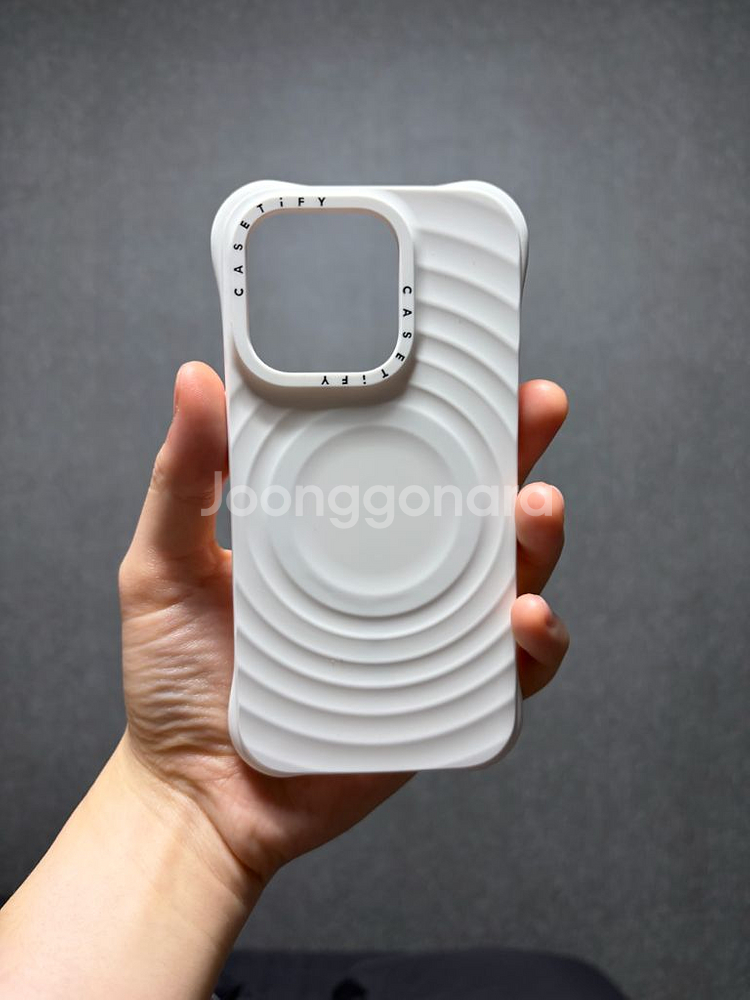 아이폰 15 Pro 256GB 화이트 티타늄--8