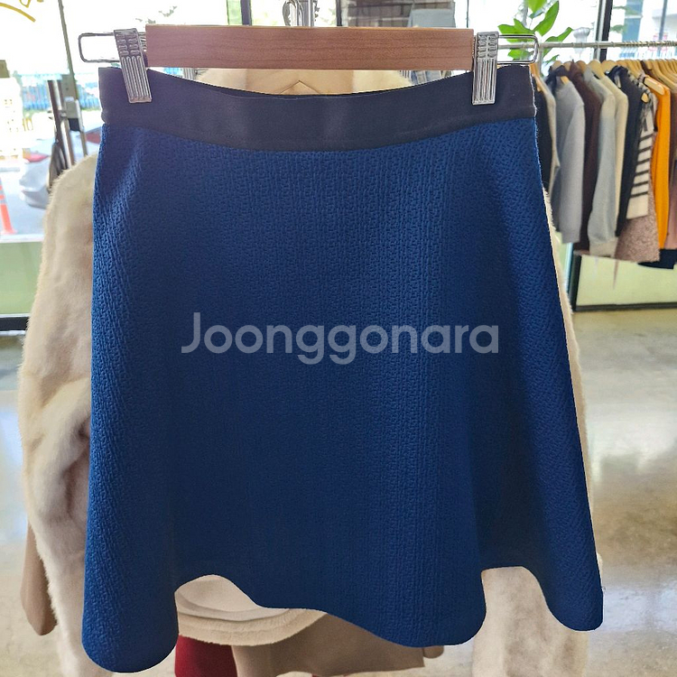 산드로 큐트 스커트 새상품--2