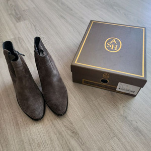 ASH 아쉬 허리케인 스웨이드 앵클 부츠 250사이즈