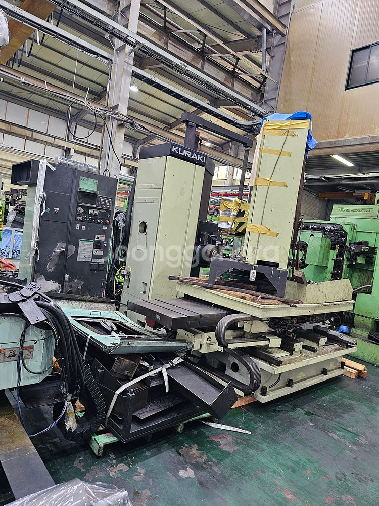 CNC BORING M/C(KURAKI,KBM-11A)--1