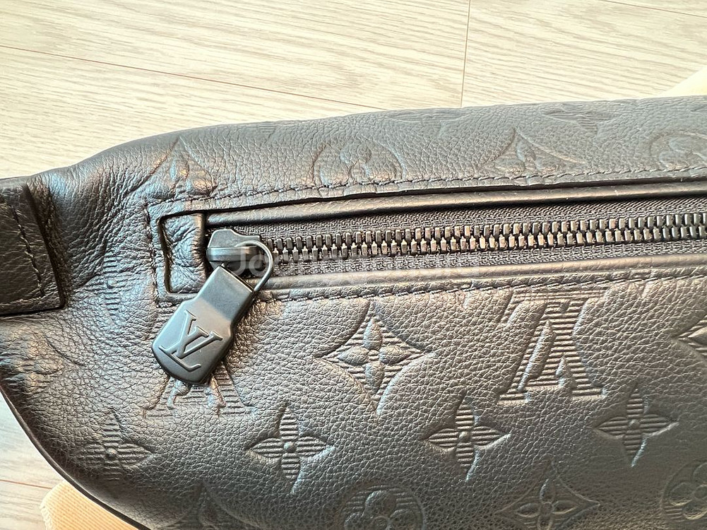 루이비통 디스커버리 범백 팝니다.--4